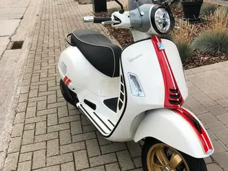 ② vespa racing sixties