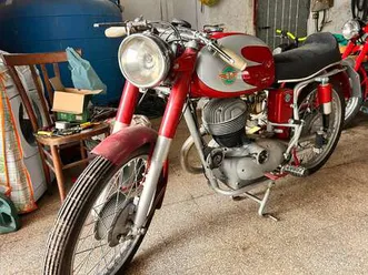 moto guzzi bm 150 cc super sport rosso