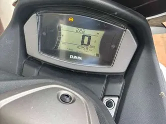 yamaha nmax 125 bianco