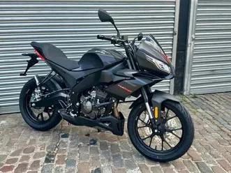 aprilia tuono 125 e5+ mamba grey