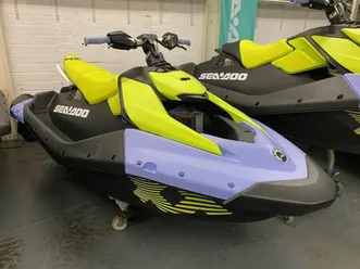 sea-doo spark 3up trixx 90 —massive £1300 saving and 4 yr warranty