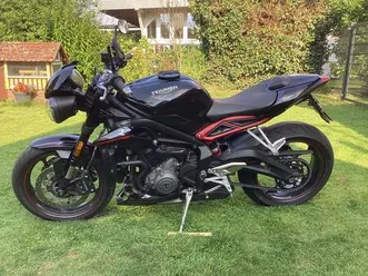 triumph street triple 765 r low
