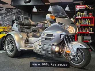 2009 honda gl1800 goldwing deluxe eml martinique trike with disability controls