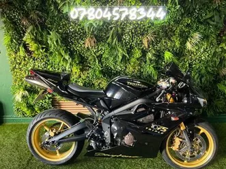 triumph daytona free delivery