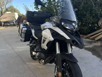 benelli trk 502 bianco