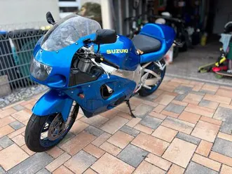 gsxr 750 srad zu verkaufen