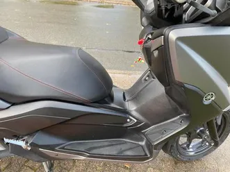 yamaha x max 125 abs top zustand