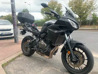 yamaha tracer 700 mt-07 noire 52000 kms retour de vol am 2017 prix 3500 euros livraison possible