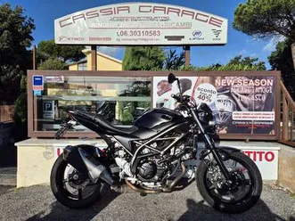 suzuki sv 650 nero