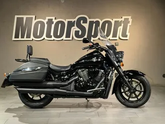 suzuki c1500 ct intruder • 2013