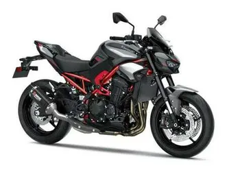 new 2025 kawasaki motorcycle z900 performance save £1000 new rider discount*