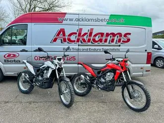 beta alp 400 2025 model trail bike red or white **finance available**