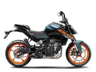 ktm 125 duke new 2025, both colours in stock rrp 4895