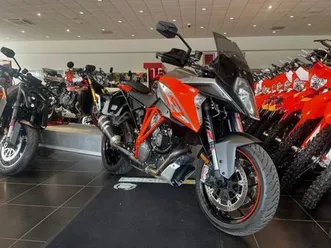 ktm 1290 superduke gt