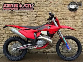 gas gas ec300 2t tbi enduro, new 2026 model, pre order next bikes january