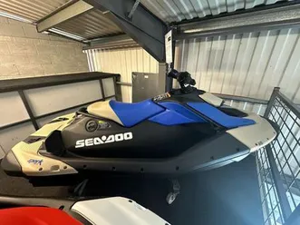 2025 sea-doo spark trixx 1up 90 ibr – sand / blue – was£10,199 now £8899