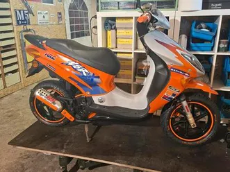 honda x8r 50km + mofa