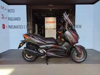 yamaha x-max 300 2018 grigio