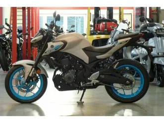 yamaha mt 03 div. farben