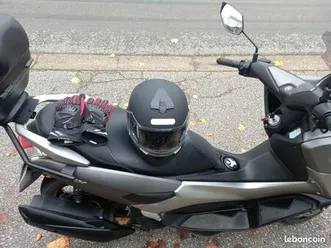 scooter yamaha n max 125