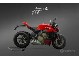ducati streetfighter v4