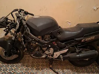 moto honda noire