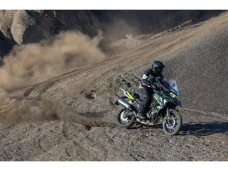 benelli trk 702x 2024 adventure bike