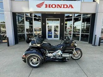 2009 honda goldwing audio comfort trike