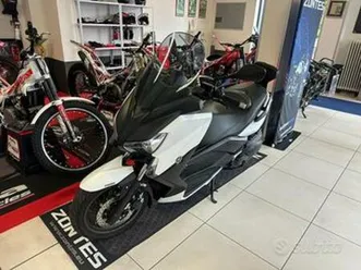 yamaha x-max 400 abs
