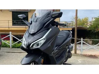 vendo honda forza 125 (2023 - 24) usata a paola (codice 9862217) - moto.it