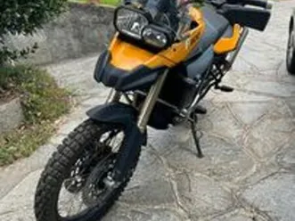 bmw f800gs 2009 - 42.000 km - completa di valigie