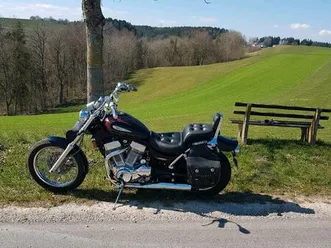 suzuki intruder 1400