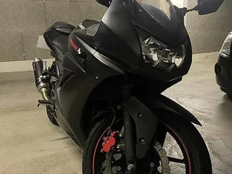 kawasaki ninja 250r canton berne -