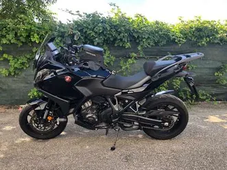 honda nt 1100 travel dct nero