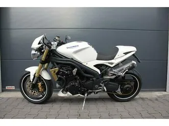 triumph speed triple 1050 top vieles neu