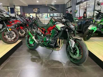 kawasaki - z 900