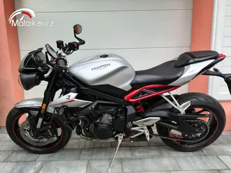 triumph street triple r 765