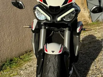 street triple a2