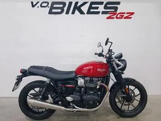 triumph - street twin