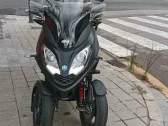 piaggio - mp3 300 sport