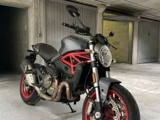 ducati monster 821 dust grey
