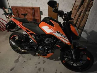ktm 125 duke arancione