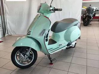 vespa gts 300 abs verde