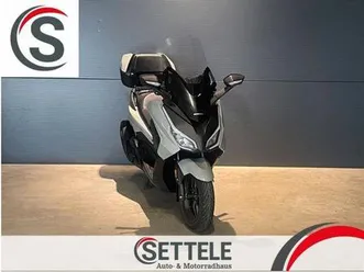 honda forza 350 i 2025 i 1.hand i umfaller