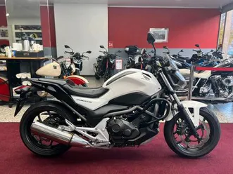 honda nc700* nur 12200* inspektion neu* tüv asu bis 02-2027