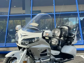 honda gl1800 goldwing