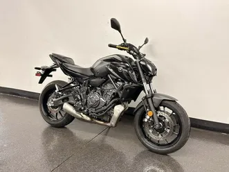 2022 yamaha mt-07