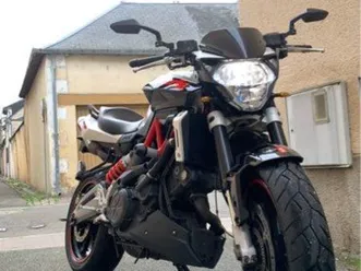aprilia 750 shiver