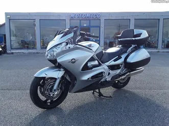 yamaha yzf 600 thundercat