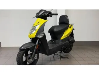 vendo kymco agility 50 r12 (2007 - 17) usata a dormelletto (codice 9864500) - moto.it